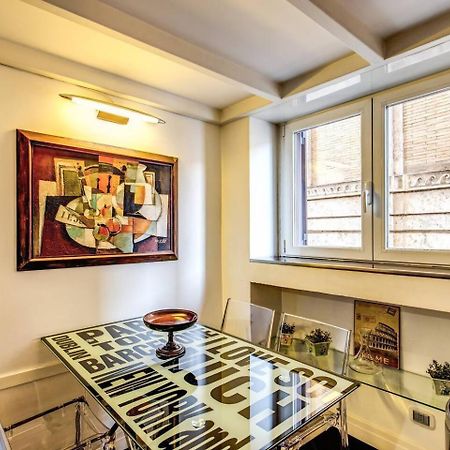 Spacious Flat By Piazza Navona Rome Exterior photo